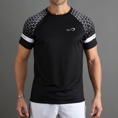Endless Feisty Geo zwart witte t-shirt