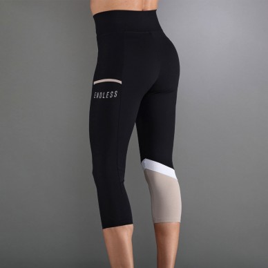 Endless Line Pocket HW 7/8 zwarte delave leggings